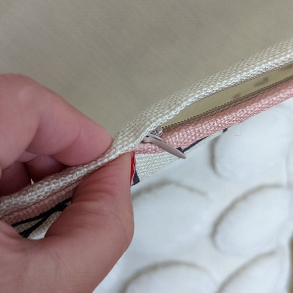 Cartoon Kitty Theme Design Cats Pattern Linen Zippered Pillowcase - Picture 5 of 8